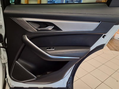 2024 Jaguar F-PACE P250 R-Dynamic S