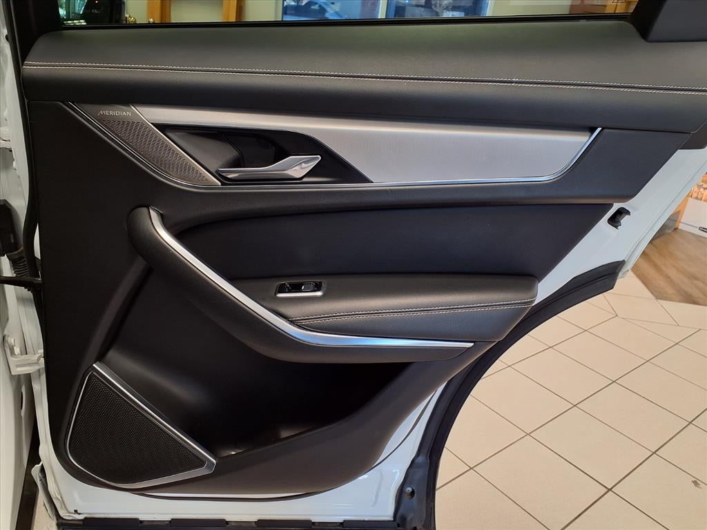 2024 Jaguar F-PACE P250 R-Dynamic S