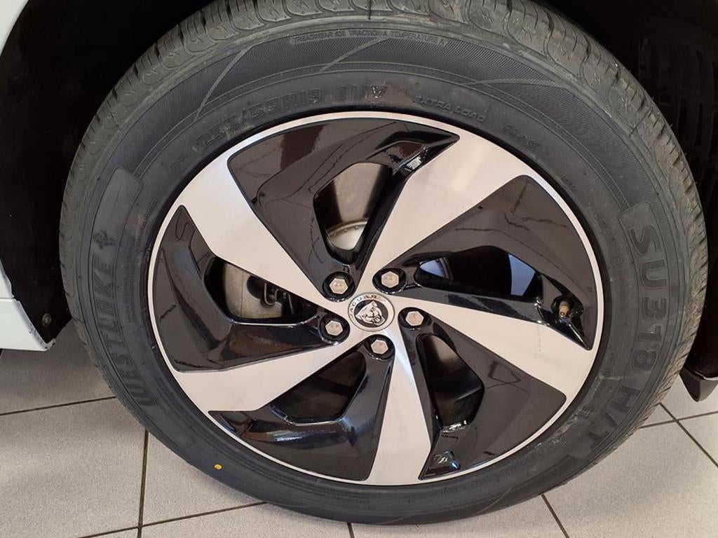 2024 Jaguar F-PACE P250 R-Dynamic S