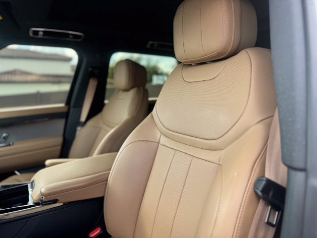 2026 Land Rover Range Rover Sport SE
