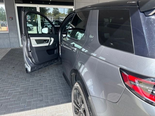 2025 Land Rover Discovery Sport SE