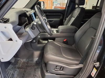 2025 Land Rover Defender 110 S