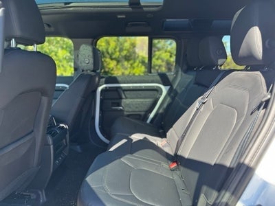 2025 Land Rover Defender S