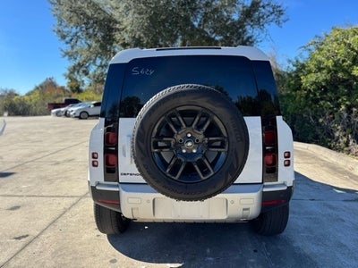 2025 Land Rover Defender S