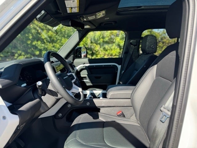 2025 Land Rover Defender S