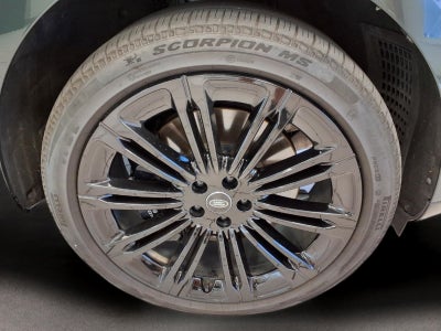 2025 Land Rover Range Rover Autobiography