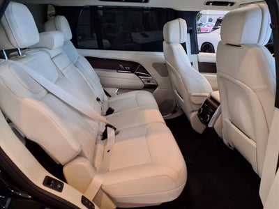2025 Land Rover Range Rover SE LWB
