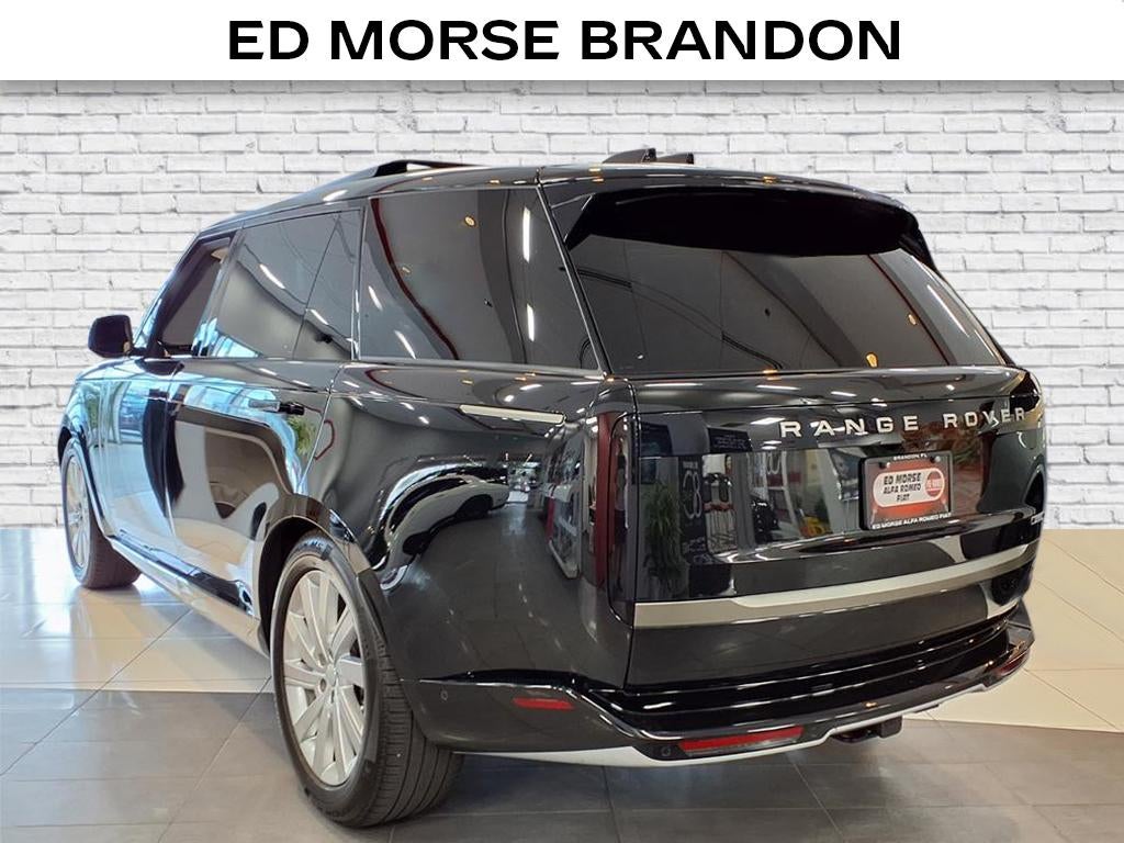 2025 Land Rover Range Rover SE LWB
