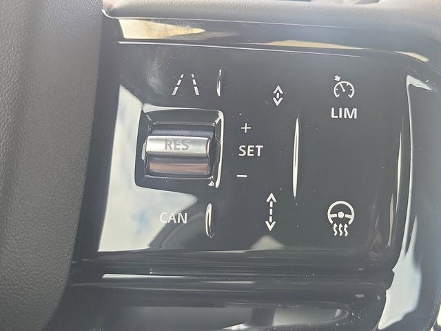 2025 Land Rover Range Rover Evoque S