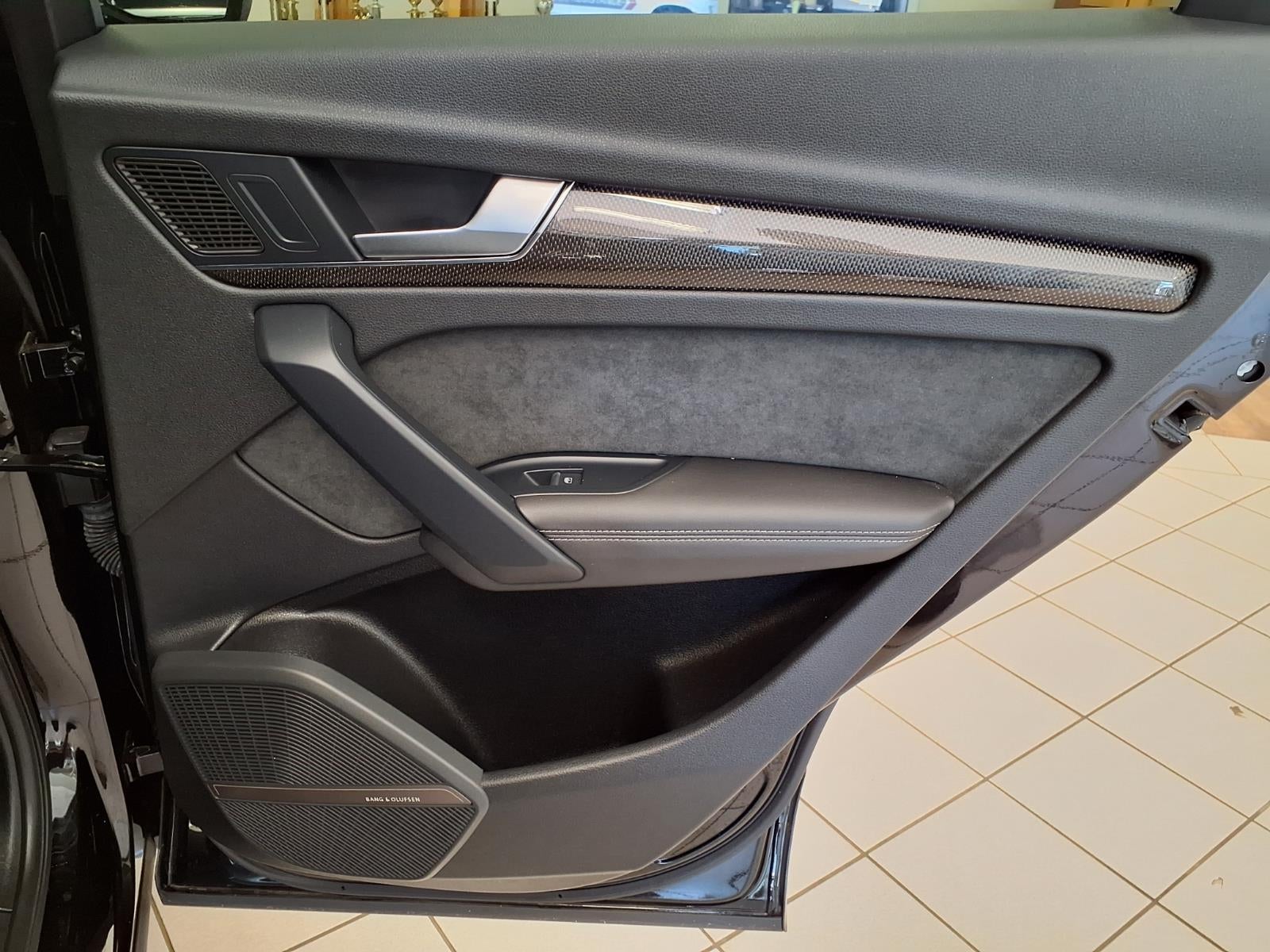 2023 Audi SQ5 Prestige quattro