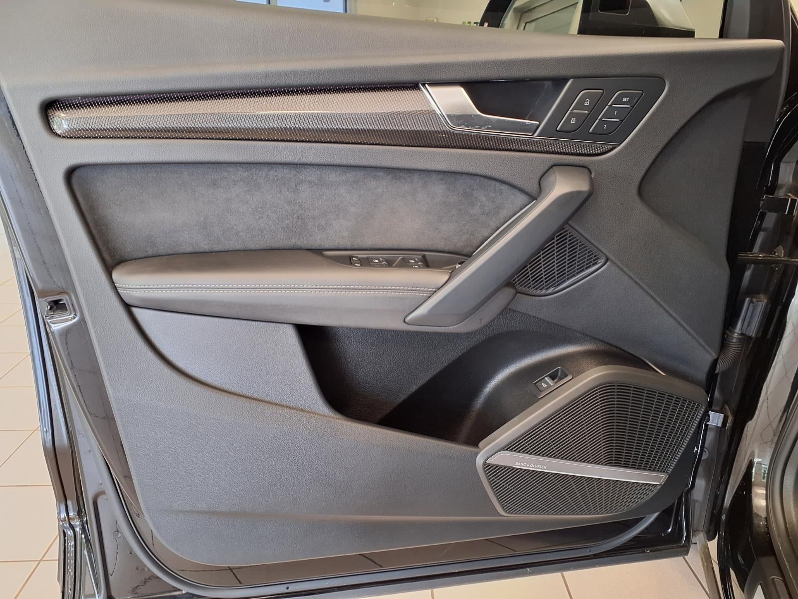 2023 Audi SQ5 Prestige quattro