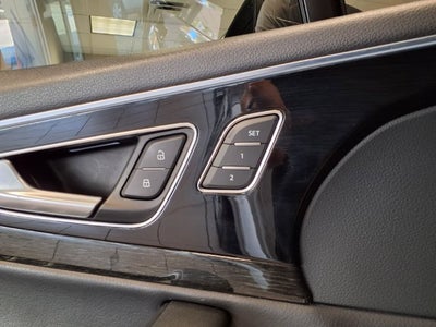 2019 Audi Q7 55 Premium Plus quattro