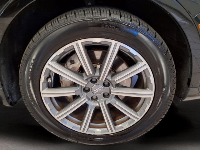 2019 Audi Q7 55 Premium Plus quattro