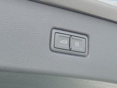 2019 Audi Q7 45 SE Premium Plus quattro