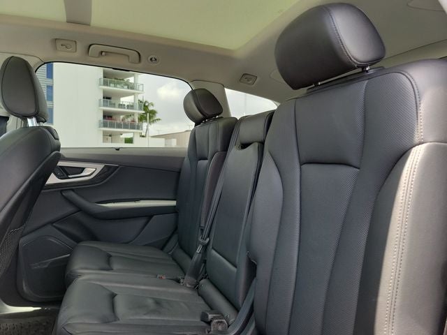 2019 Audi Q7 45 SE Premium Plus quattro
