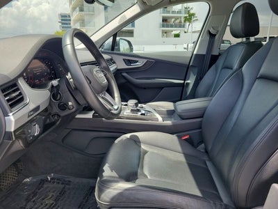 2019 Audi Q7 45 SE Premium Plus quattro