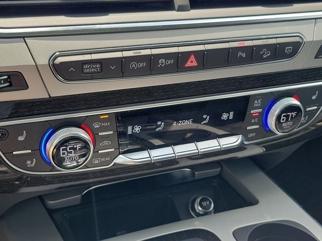 2019 Audi Q7 45 SE Premium Plus quattro