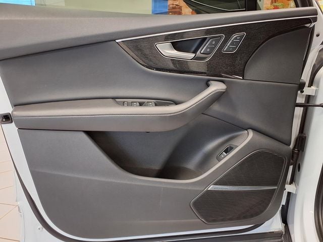 2023 Audi Q7 55 Premium Plus quattro