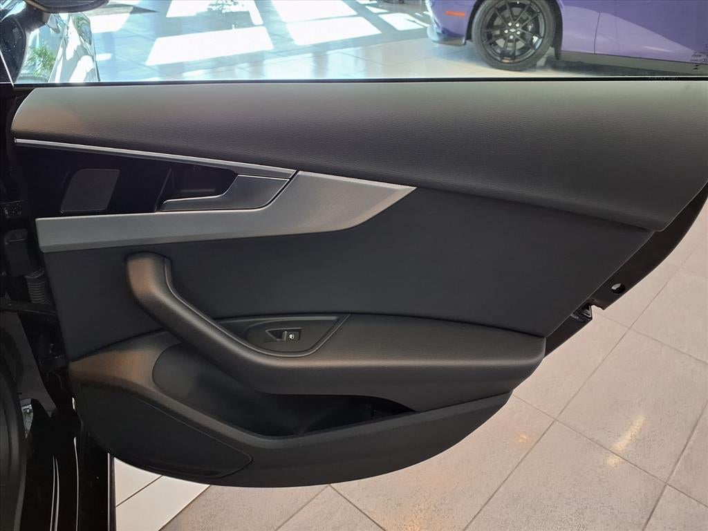 2025 Audi A5 Sportback 45 S line Premium quattro