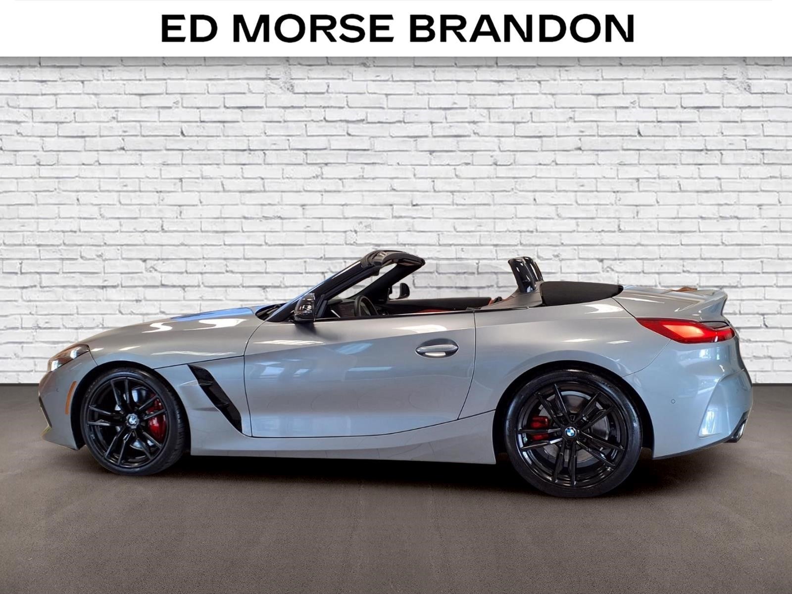 2024 BMW Z4 sDrive M40i