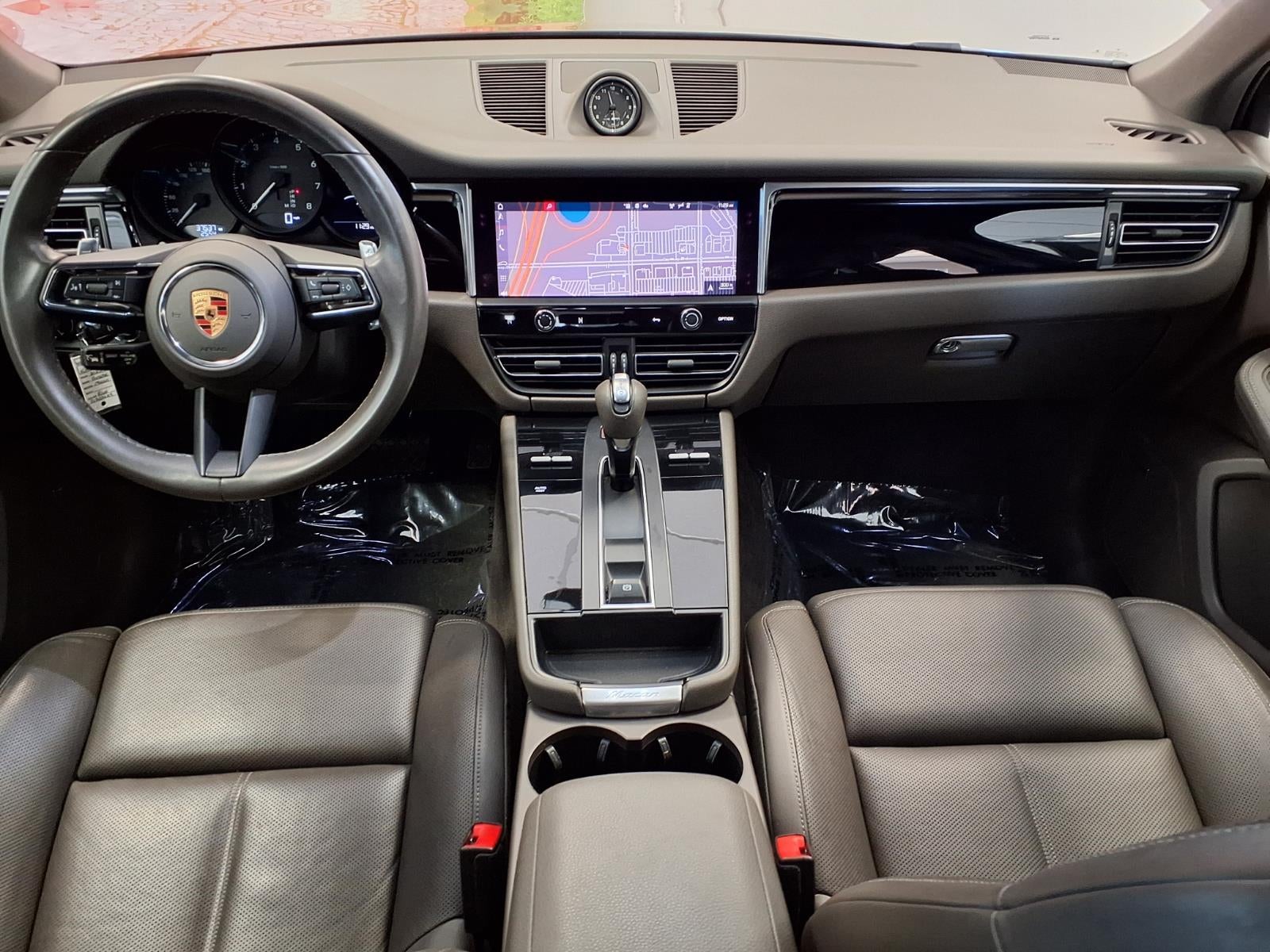2023 Porsche Macan T