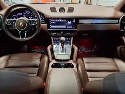 2023 Porsche Cayenne Platinum Edition