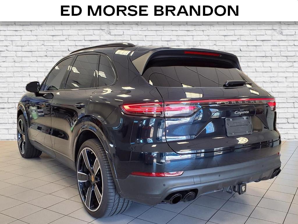 2023 Porsche Cayenne Platinum Edition