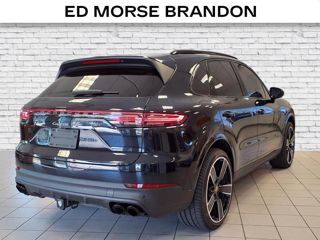 2023 Porsche Cayenne Platinum Edition