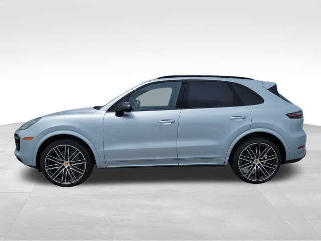 2022 Porsche Cayenne S