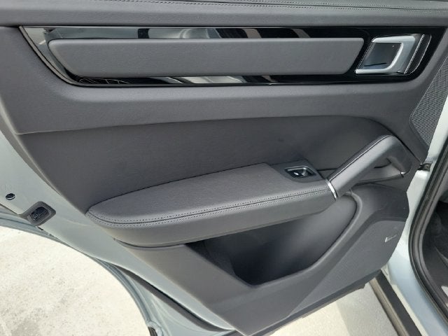 2022 Porsche Cayenne S