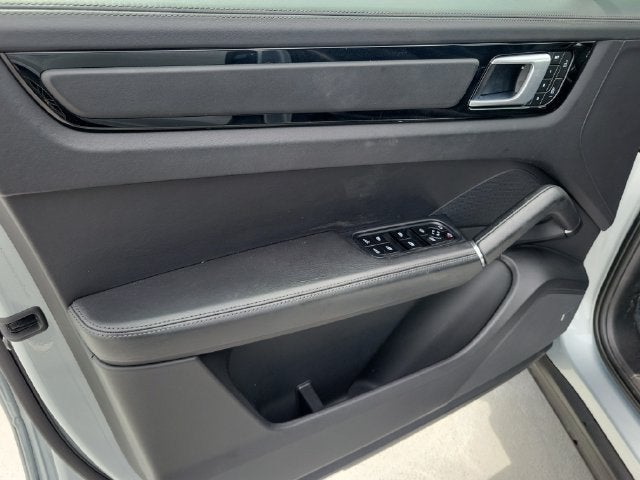 2022 Porsche Cayenne S