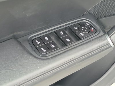 2022 Porsche Cayenne S