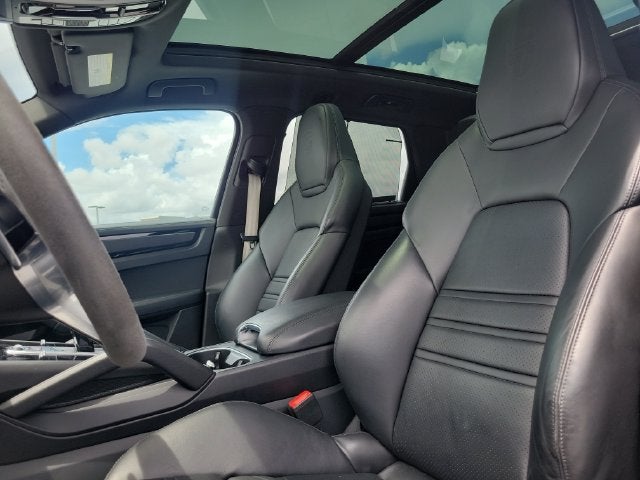 2022 Porsche Cayenne S