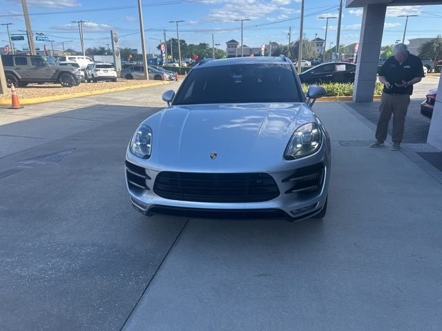 2018 Porsche Macan Turbo