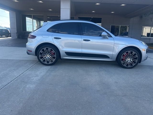 2018 Porsche Macan Turbo