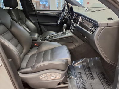 2021 Porsche Macan Turbo