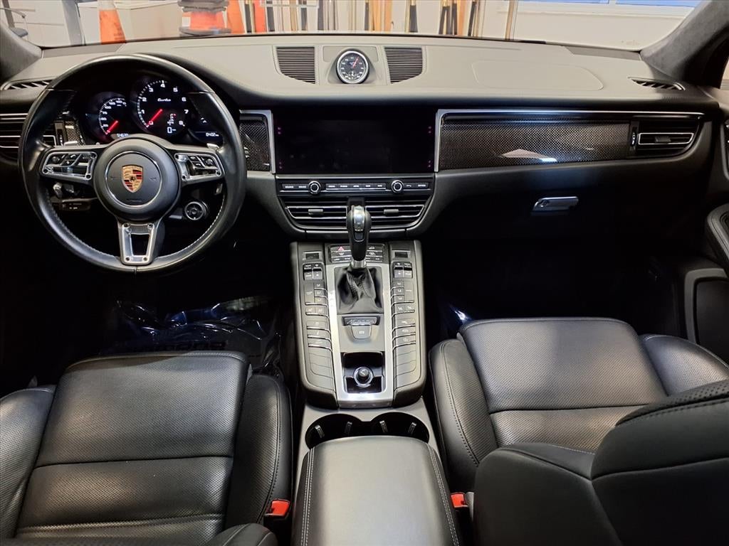 2021 Porsche Macan Turbo
