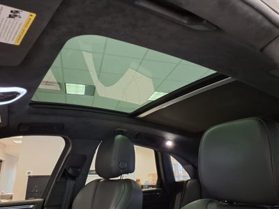 2021 Porsche Macan Turbo