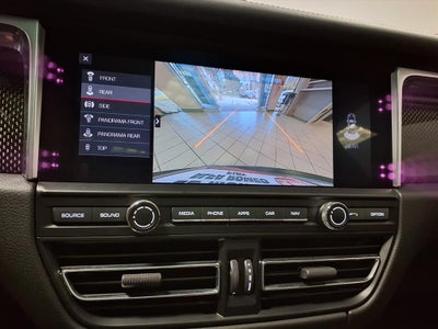 2021 Porsche Macan Turbo