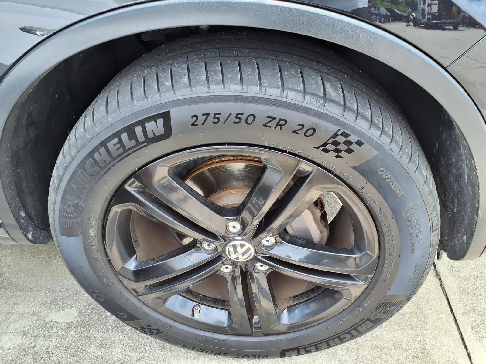 2017 Volkswagen Touareg V6 4Motion