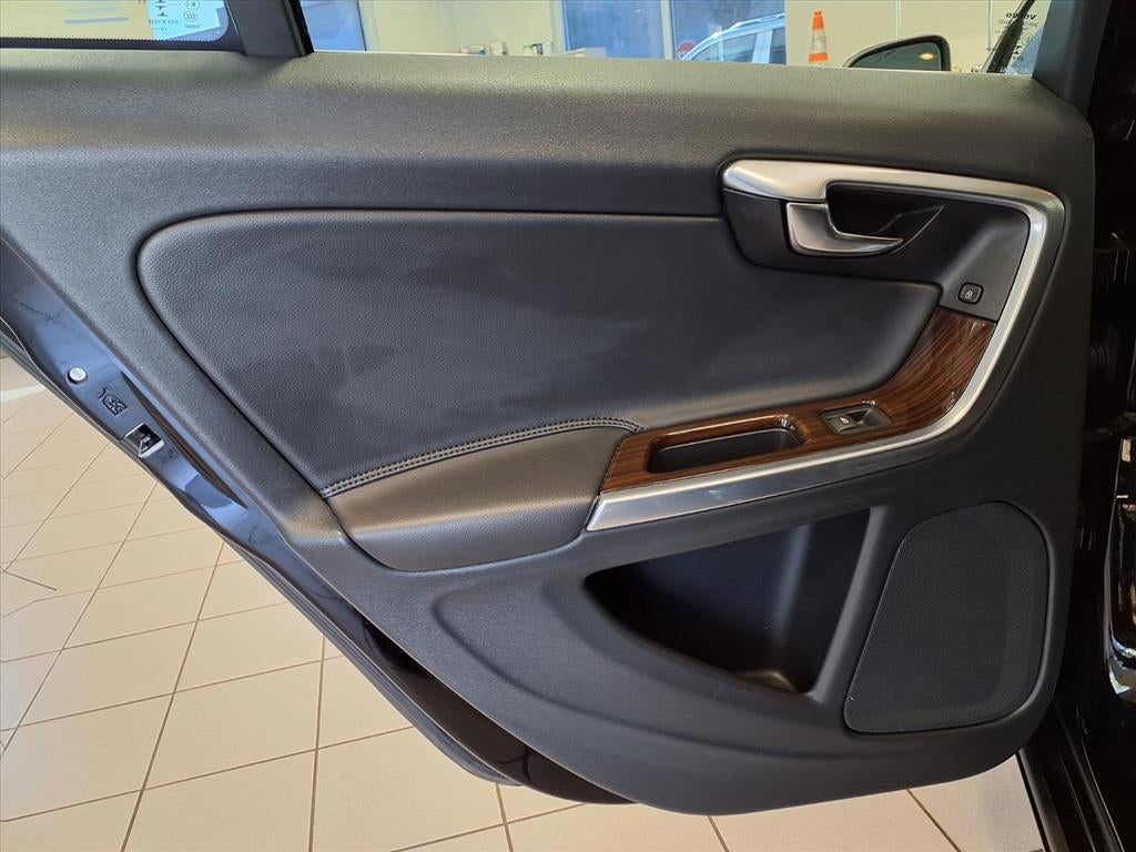 2016 Volvo S60 T5 Premier