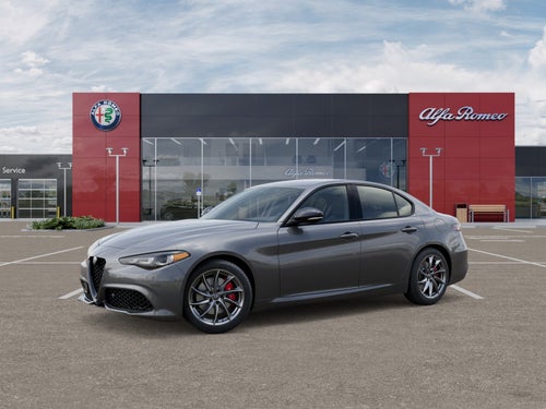 2025 Alfa Romeo Giulia Base