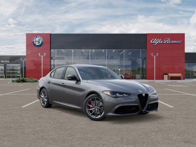 2025 Alfa Romeo Giulia Base
