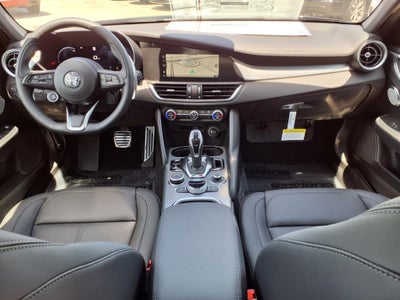 2025 Alfa Romeo Giulia Base CTA