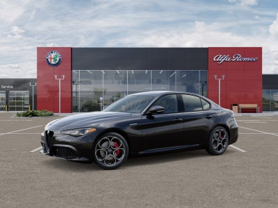 2025 Alfa Romeo Giulia Base