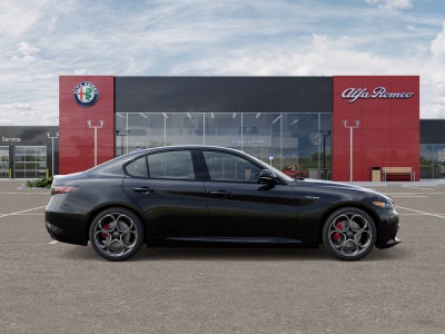 2025 Alfa Romeo Giulia Base