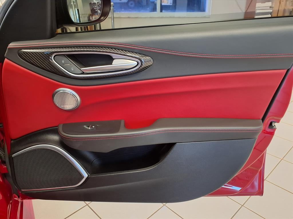 2020 Alfa Romeo Giulia Quadrifoglio