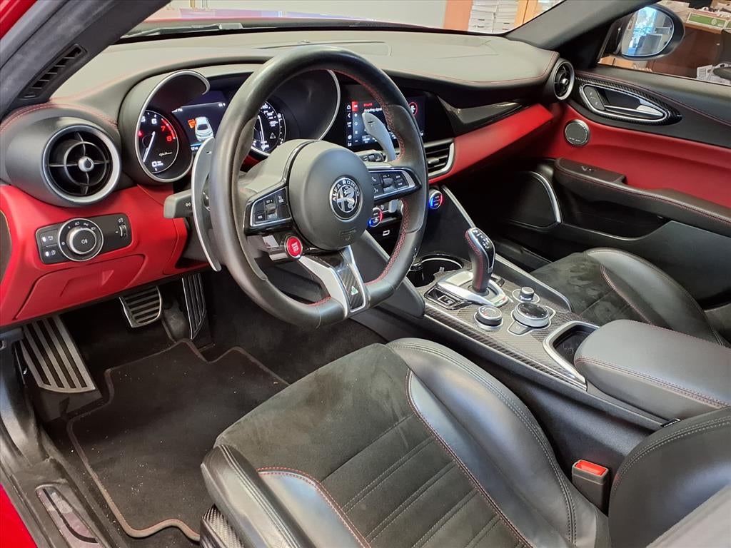 2020 Alfa Romeo Giulia Quadrifoglio