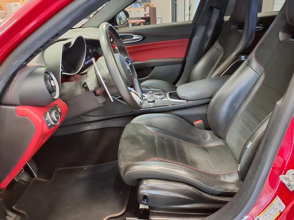 2020 Alfa Romeo Giulia Quadrifoglio