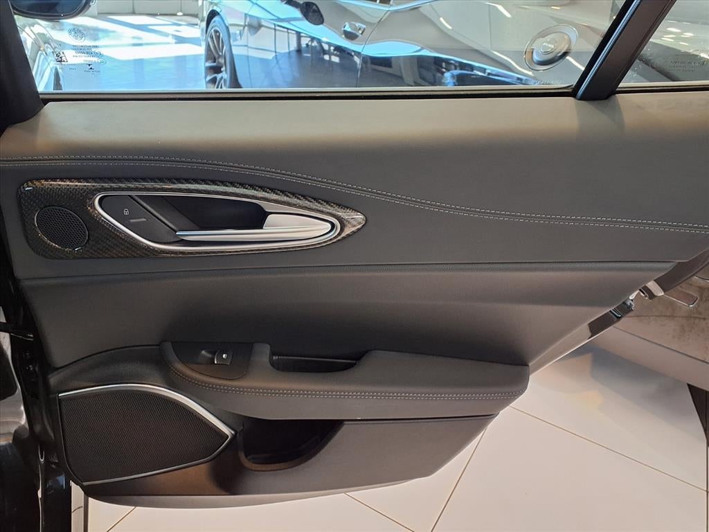 2023 Alfa Romeo Giulia Quadrifoglio